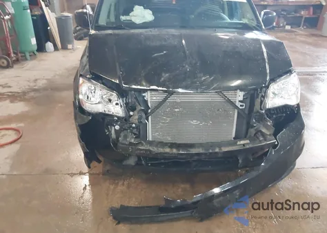 2016 Dodge Grand Caravan Sxt z USA, uszkodzony, nr VIN 2C4RDGCG7GR374442